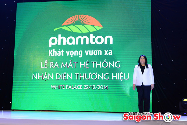 Pham-Ton---SaigonShow
